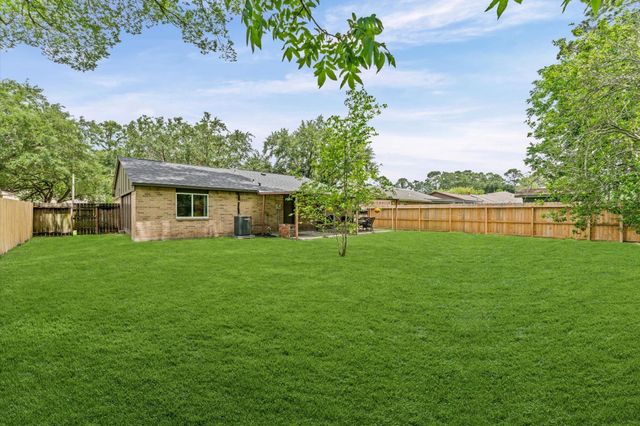 2651 Lark Lane, Humble, TX 77396