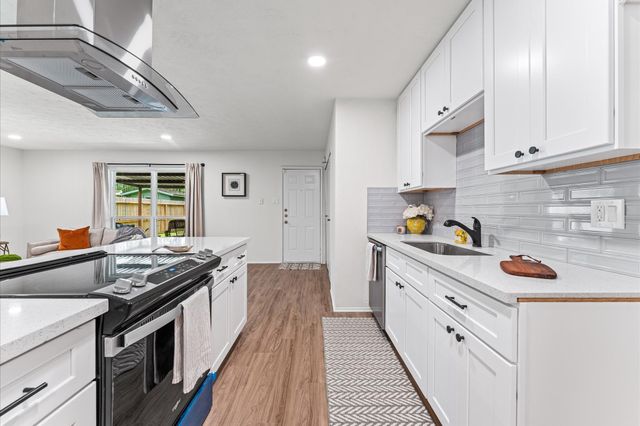 2651 Lark Lane, Humble, TX 77396