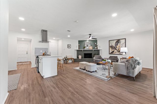 2651 Lark Lane, Humble, TX 77396