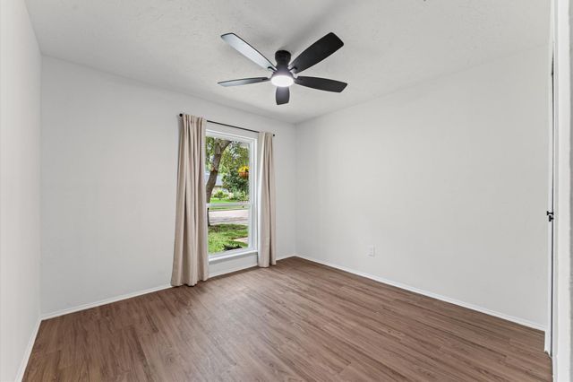 2651 Lark Lane, Humble, TX 77396