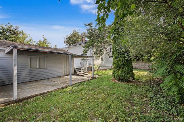 40 W Benson Street, Ecorse, MI 48229
