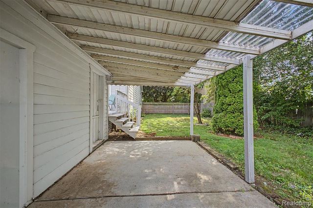 40 W Benson Street, Ecorse, MI 48229