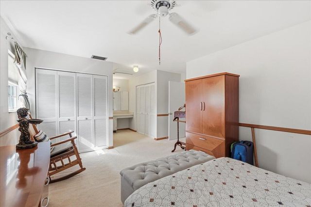 11140 SW 11th Place, Davie, FL 33324