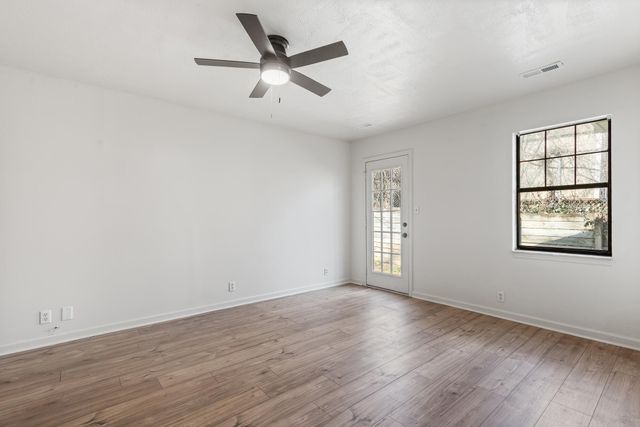 104 Pine Street, Athens, TN 37303