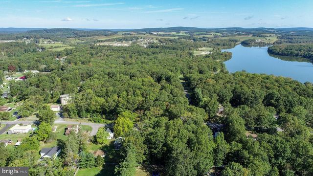 809 N ST, Mountain Lake Park, MD 21550