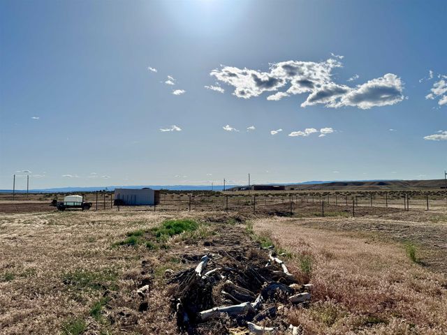 2067 16 Road, Loma, CO 81524