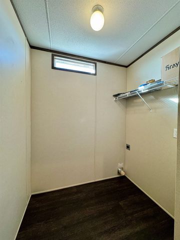 2067 16 Road, Loma, CO 81524