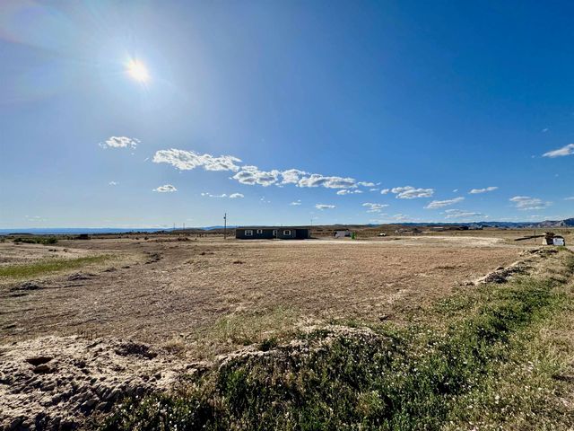 2067 16 Road, Loma, CO 81524