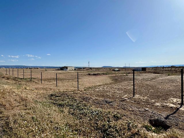 2067 16 Road, Loma, CO 81524