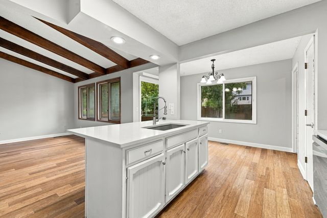 5114 Twana Drive, Des Moines, IA 50310