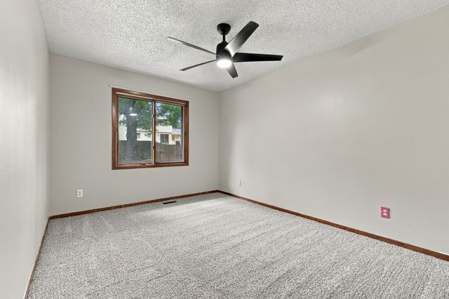 5114 Twana Drive, Des Moines, IA 50310