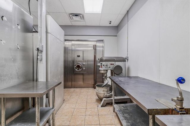 3404 Main St, Munhall, PA 15120