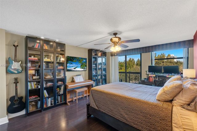 2900 NE 14th St Causeway 402, Pompano Beach, FL 33062