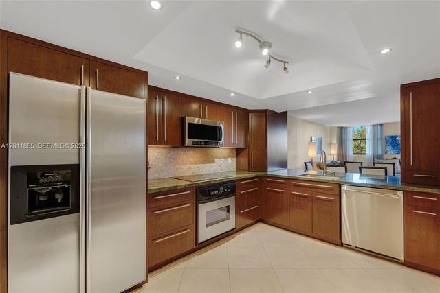 2900 NE 14th St Causeway 402, Pompano Beach, FL 33062