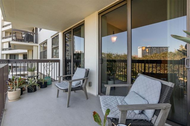 2900 NE 14th St Causeway 402, Pompano Beach, FL 33062