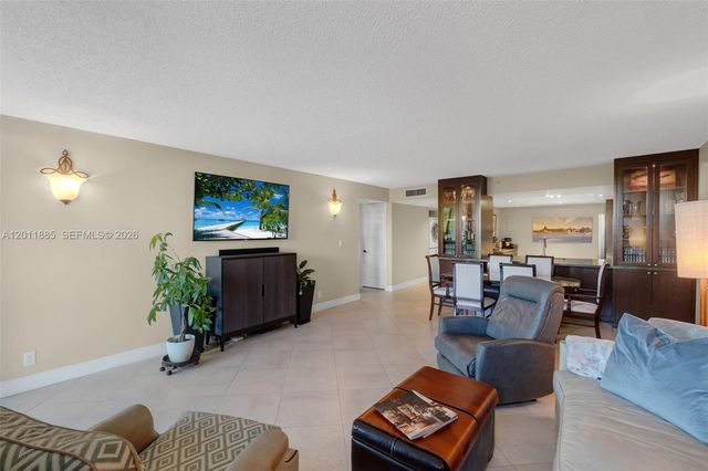 2900 NE 14th St Causeway 402, Pompano Beach, FL 33062
