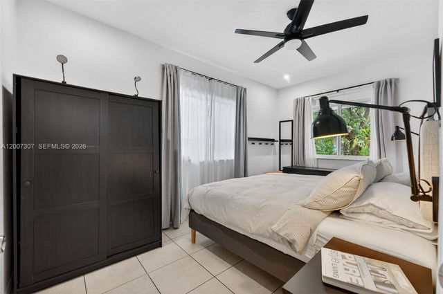 12310 SW 216th St, Miami, FL 33170