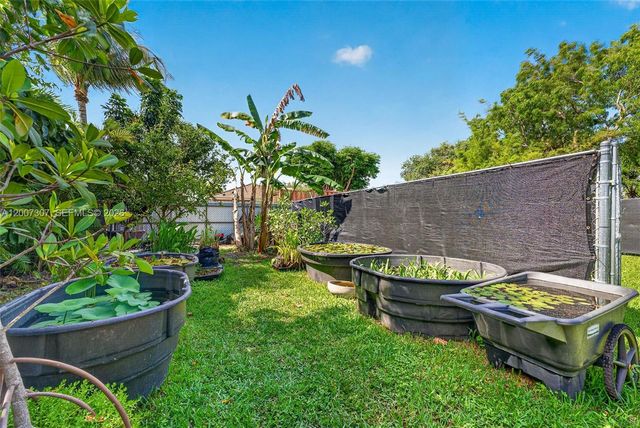 12310 SW 216th St, Miami, FL 33170