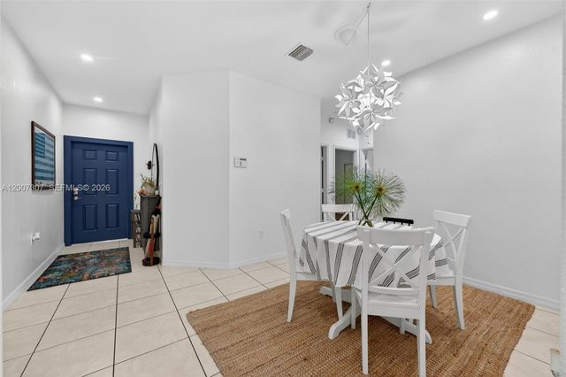 12310 SW 216th St, Miami, FL 33170
