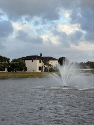 3483 W 97th St, Hialeah, FL 33018