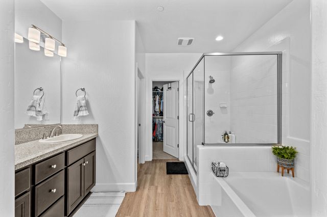 179 Ocean Court, Tulare, CA 93274