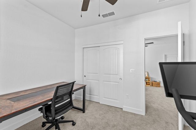 179 Ocean Court, Tulare, CA 93274