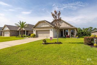 9610 Lakeview Drive, Foley, AL 36535