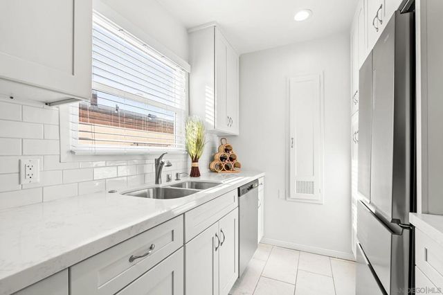 3322 28 Nile St, San Diego, CA 92104