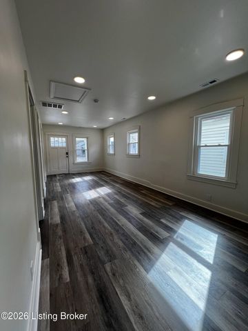 637 Merwin Ave, Louisville, KY 40217