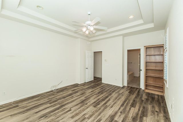 873 E Green Acres Drive, Fresno, CA 93720