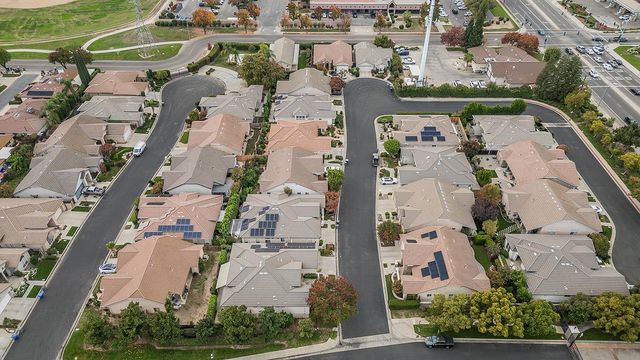 873 E Green Acres Drive, Fresno, CA 93720