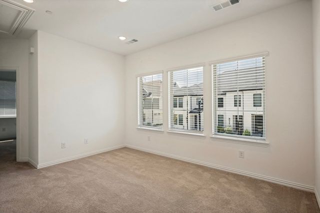 4332 Hopewell Street, North Richland Hills, TX 76180