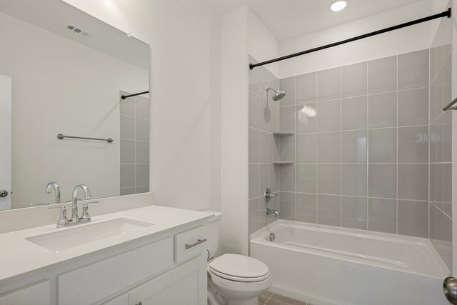 4332 Hopewell Street, North Richland Hills, TX 76180