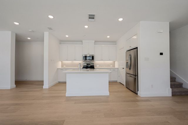 4332 Hopewell Street, North Richland Hills, TX 76180
