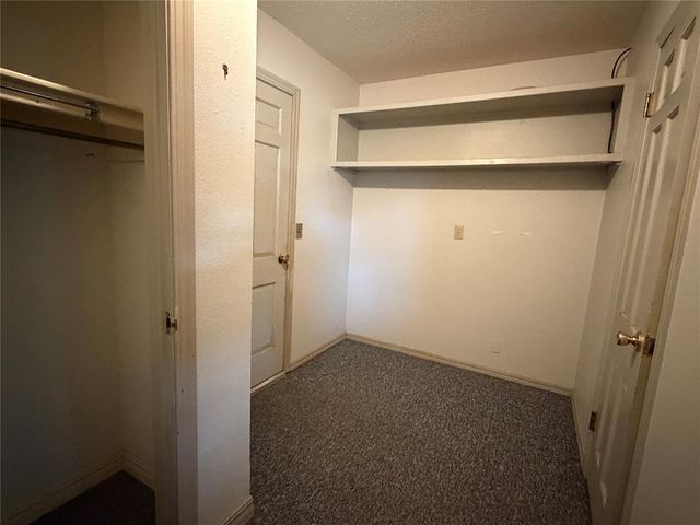 705 E Whitmer, Sentinel, OK 73664