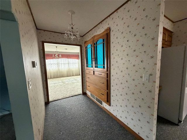 705 E Whitmer, Sentinel, OK 73664