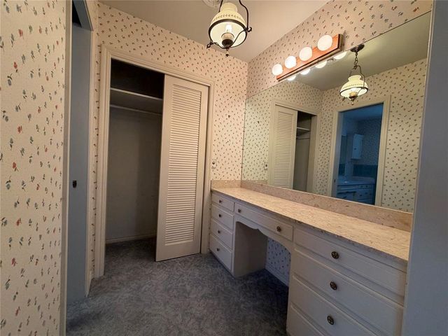 705 E Whitmer, Sentinel, OK 73664