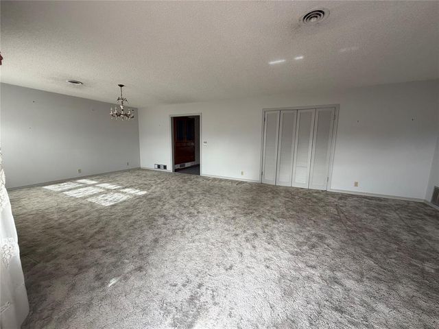 705 E Whitmer, Sentinel, OK 73664