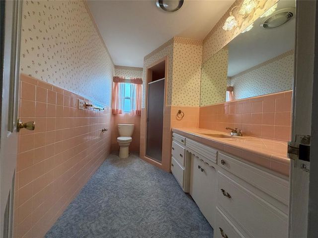 705 E Whitmer, Sentinel, OK 73664