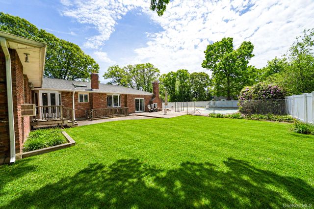 286 Boyle Road, Port Jefferson Station, NY 11776