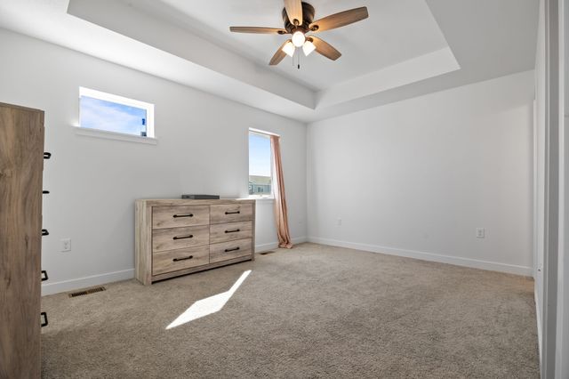 270 NW Waverly Drive, Waukee, IA 50263