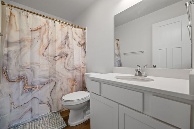 270 NW Waverly Drive, Waukee, IA 50263