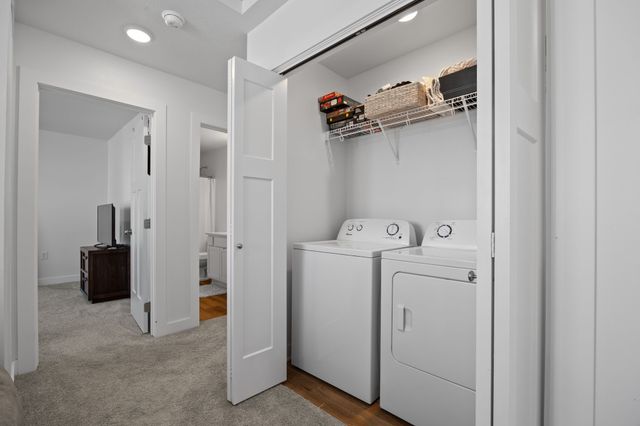 270 NW Waverly Drive, Waukee, IA 50263