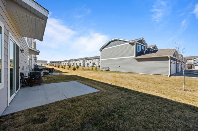 270 NW Waverly Drive, Waukee, IA 50263