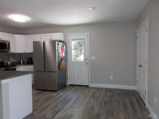 6816 Fast Gun Ln, Milton, FL 32570