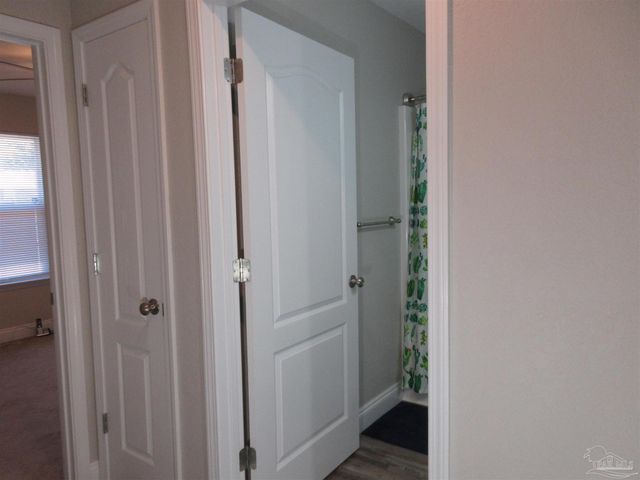 6816 Fast Gun Ln, Milton, FL 32570