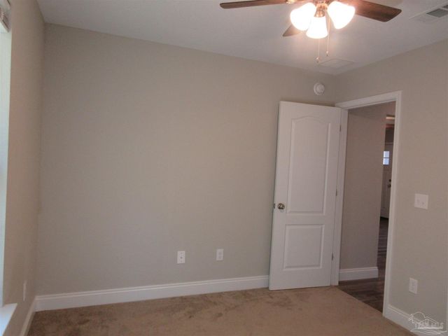 6816 Fast Gun Ln, Milton, FL 32570