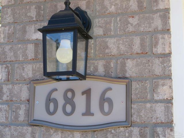 6816 Fast Gun Ln, Milton, FL 32570