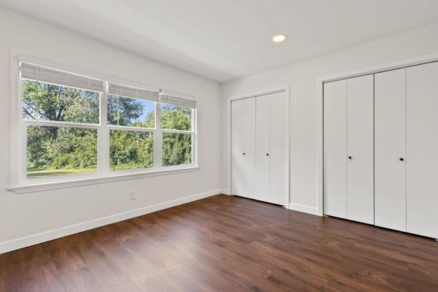 7330 Olde Creek Road, Rockford, IL 61114