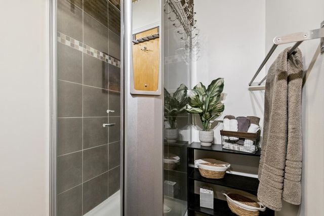 11589 Snowpeak Way Unit 105, Truckee, CA 96161